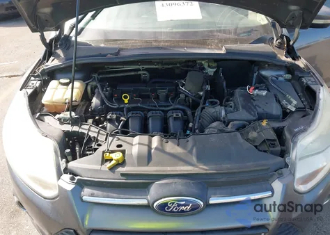 2013 Ford Focus Se z USA, uszkodzony, nr VIN 1FADP3F24DL149111